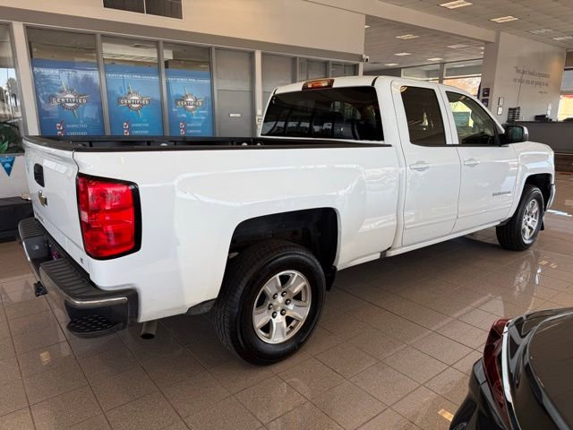 Used 2018 Chevrolet Silverado 1500 LT w/ Trailering Package image 3
