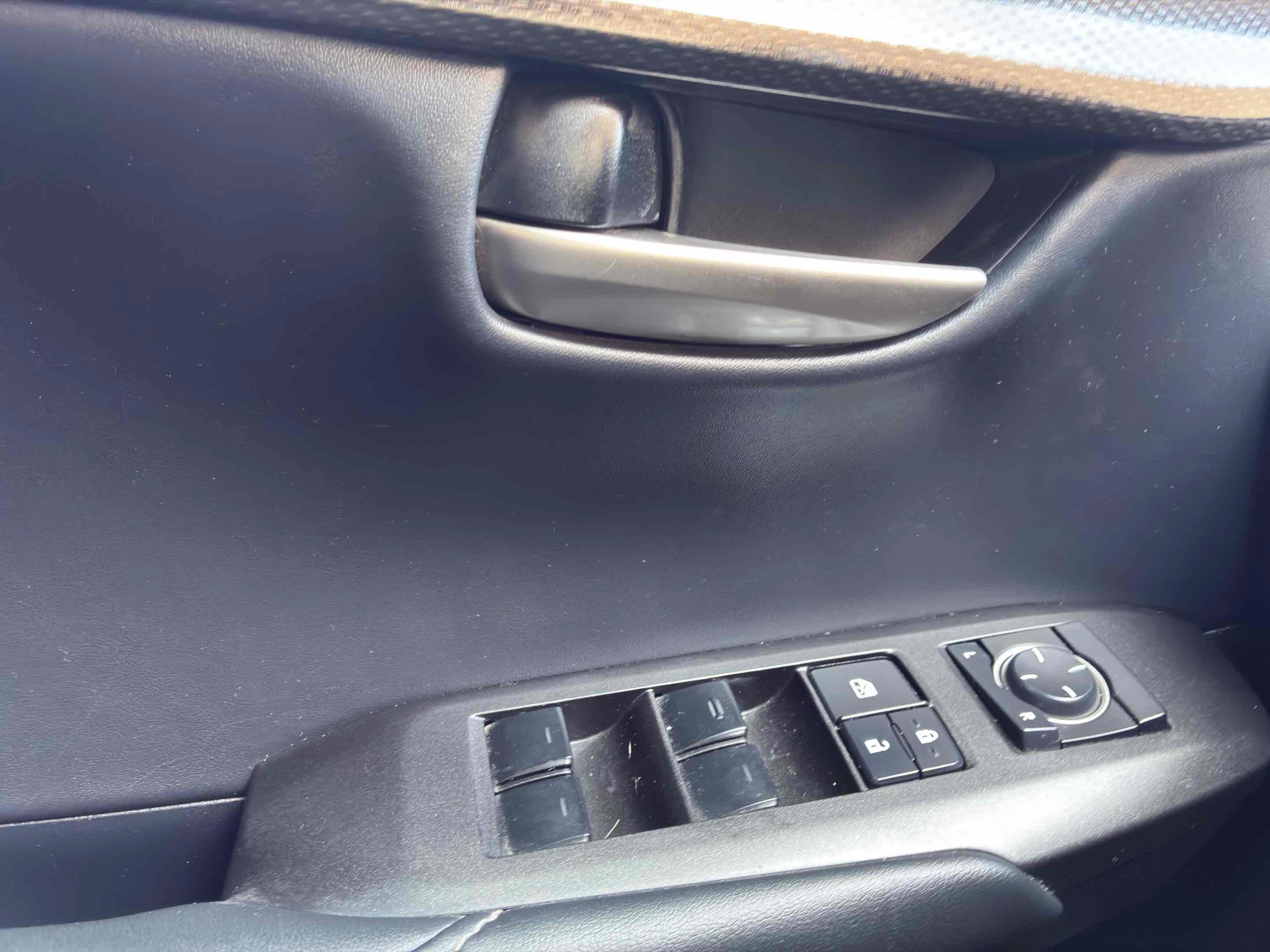 Used 2015 Lexus NX 200t FWD image 34
