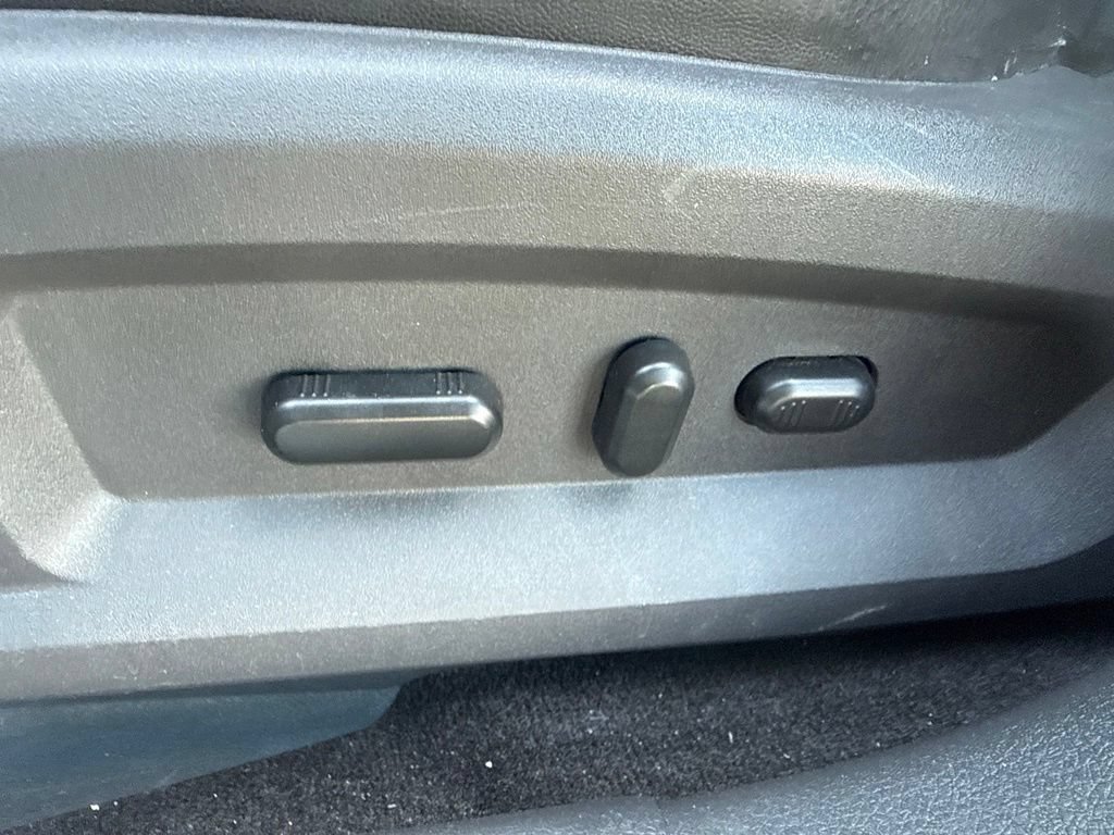Used 2014 Ford Edge Sport w/ Driver Entry Package AWD/4WD image 18