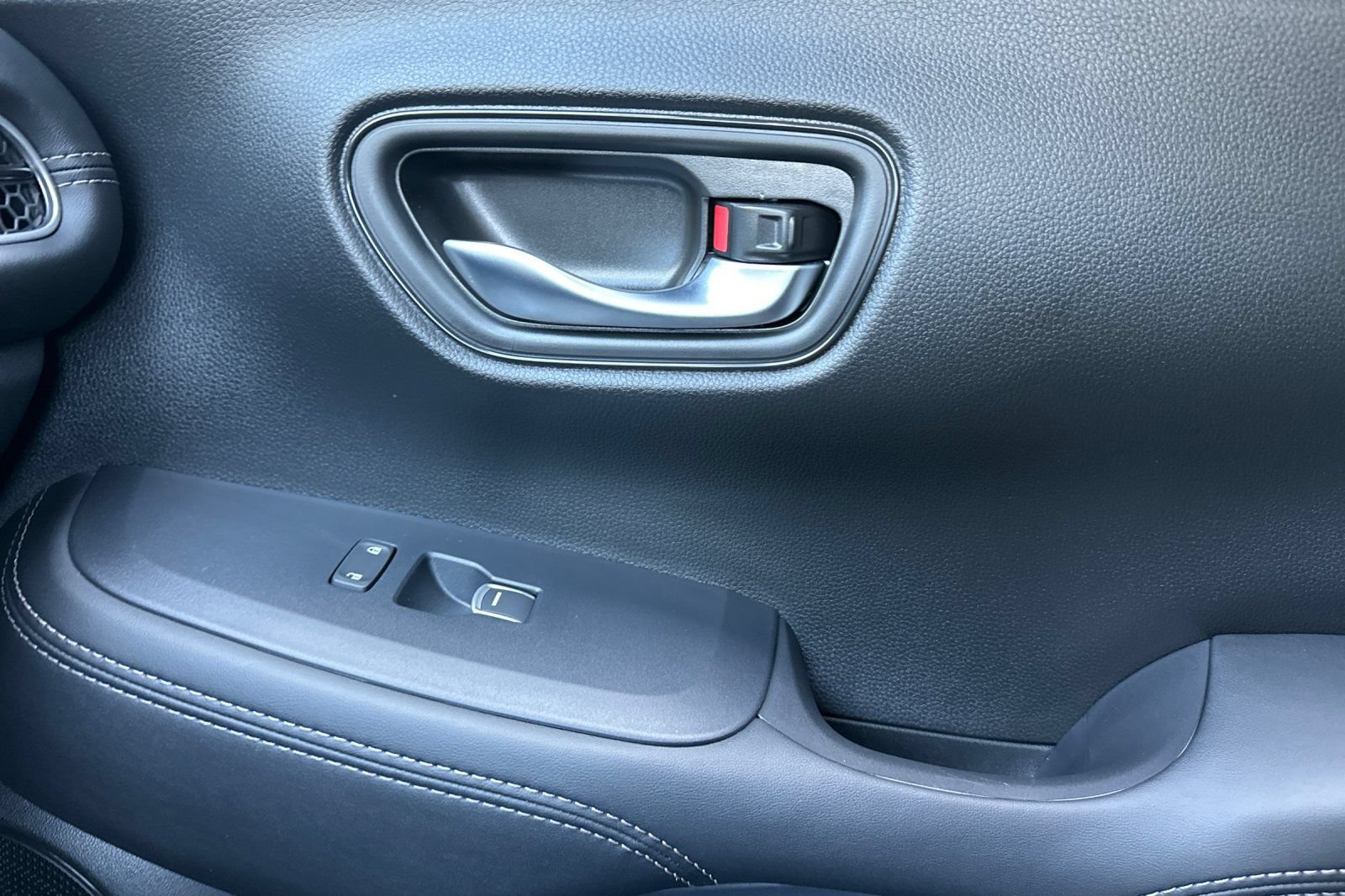 New 2027 Honda HR-V EX-L image 18