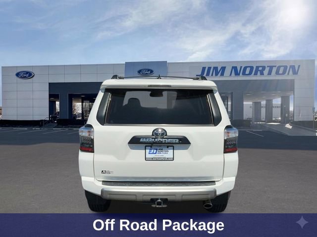 Used 2017 Toyota 4Runner TRD Off-Road Premium w/ Convenience Package image 6