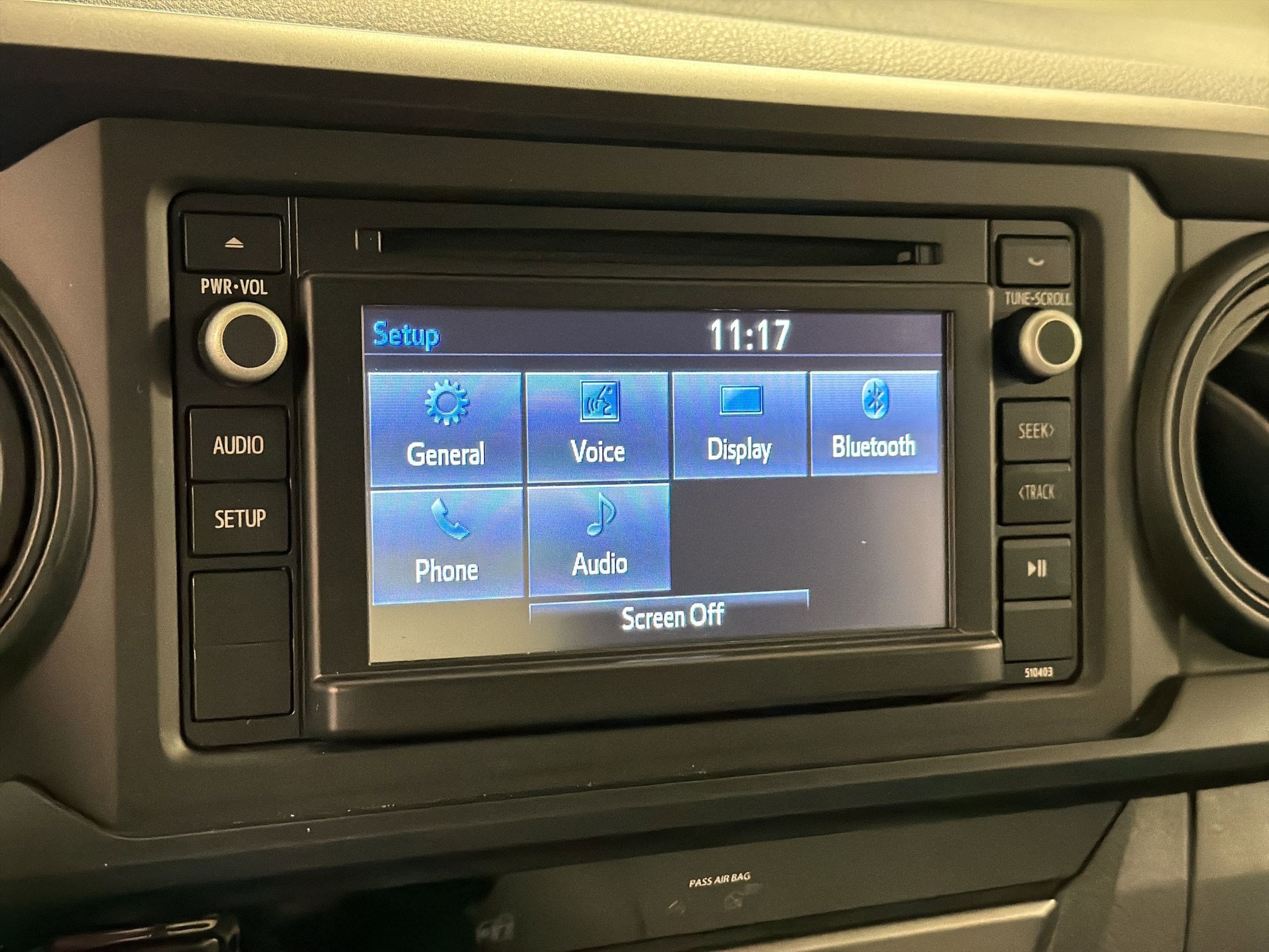 Used 2018 Toyota Tacoma SR w/ SR Convenience Package image 25