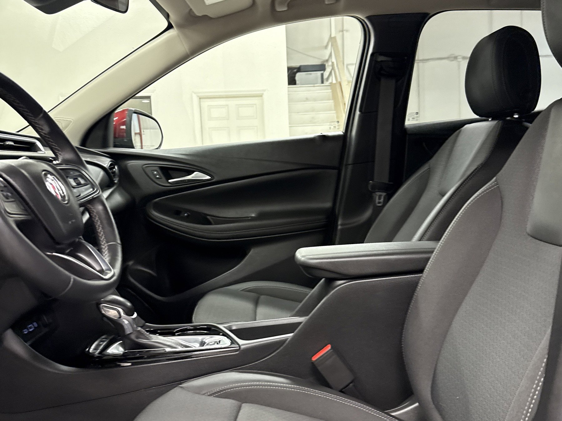 Used 2023 Buick Encore GX Preferred w/ Cold Weather Comfort Package image 4