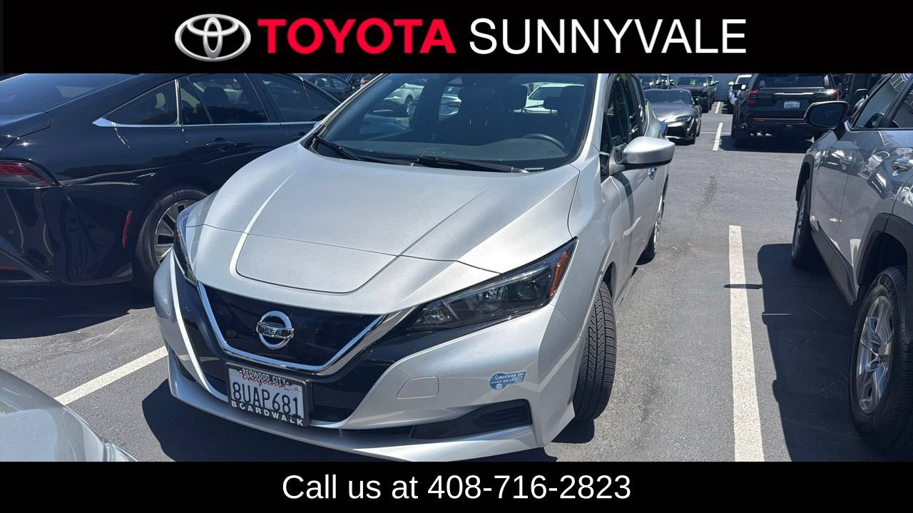 Used 2020 Nissan Leaf S FWD image 1