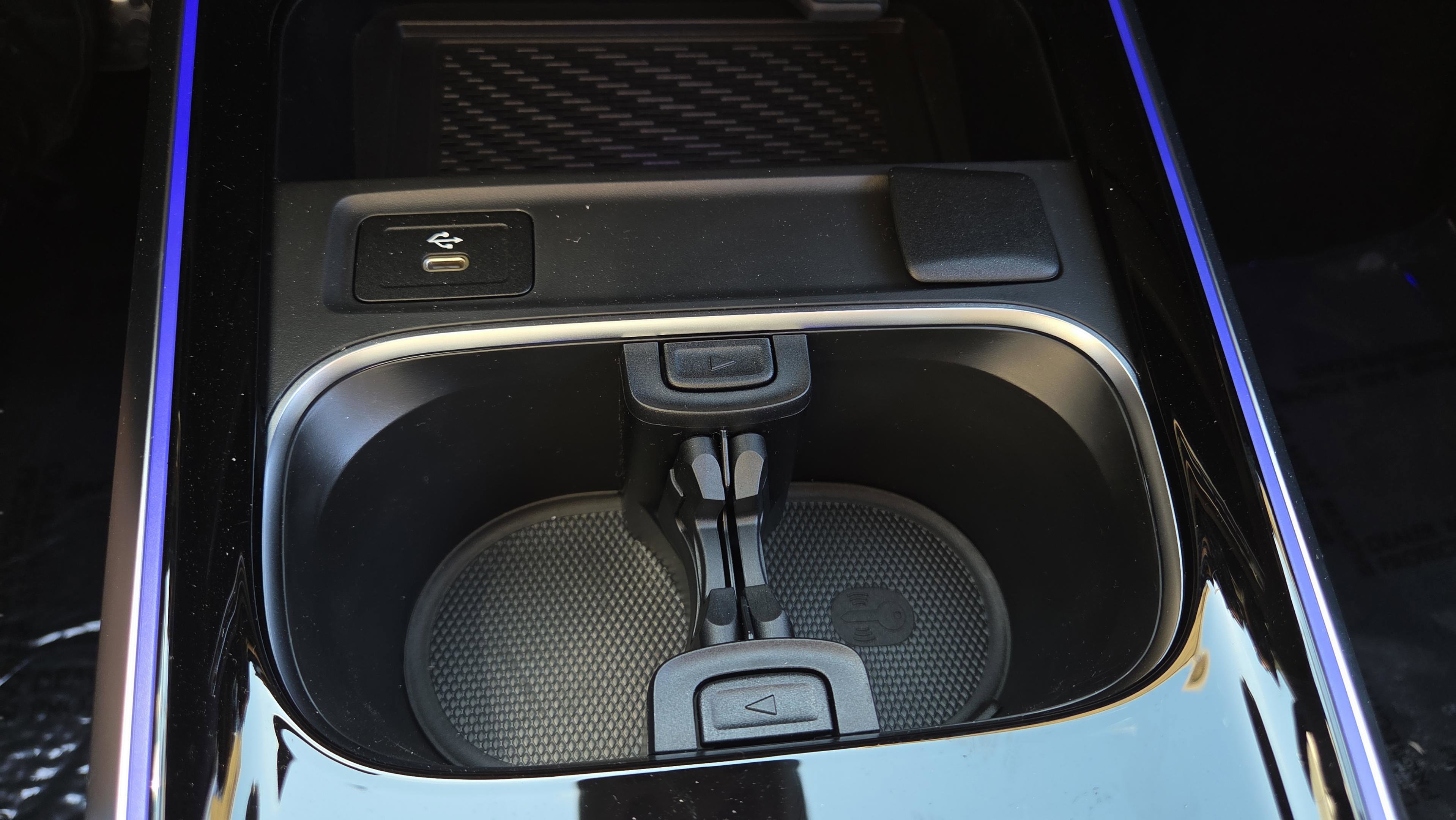 New 2026 Mercedes-Benz GLB 35 AMG 4MATIC image 16