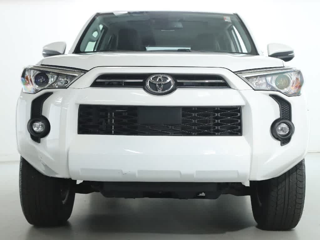 Certified 2023 Toyota 4Runner SR5 Premium w/ Moonroof Package AWD/4WD image 5
