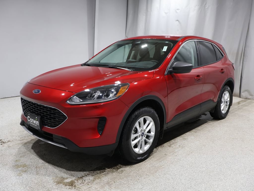 Used 2022 Ford Escape SE w/ Cold Weather Package image 5