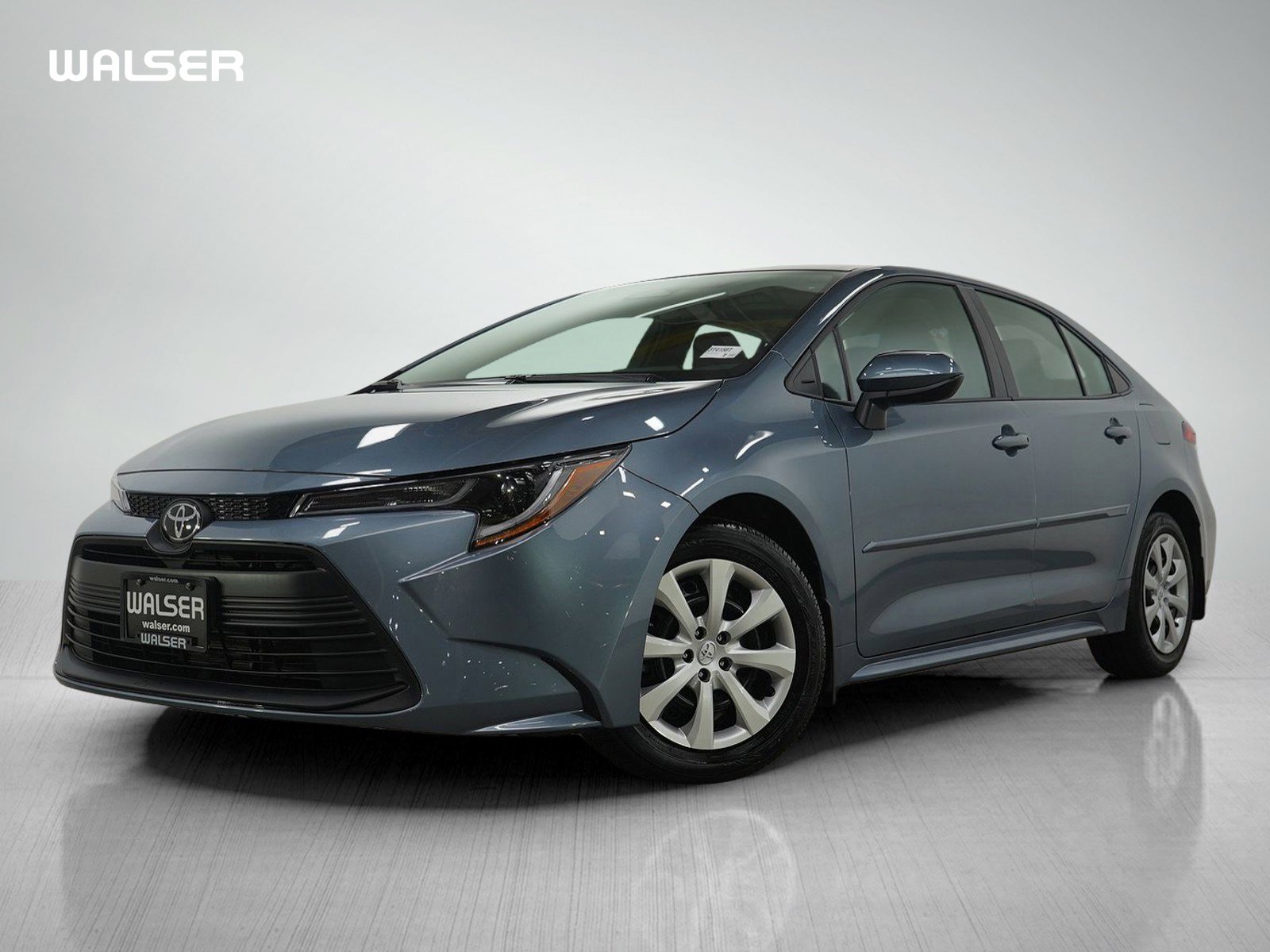 Used 2024 Toyota Corolla LE image 1