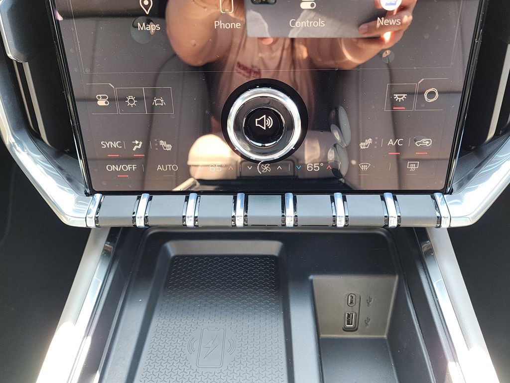 New 2026 GMC Acadia Elevation image 31