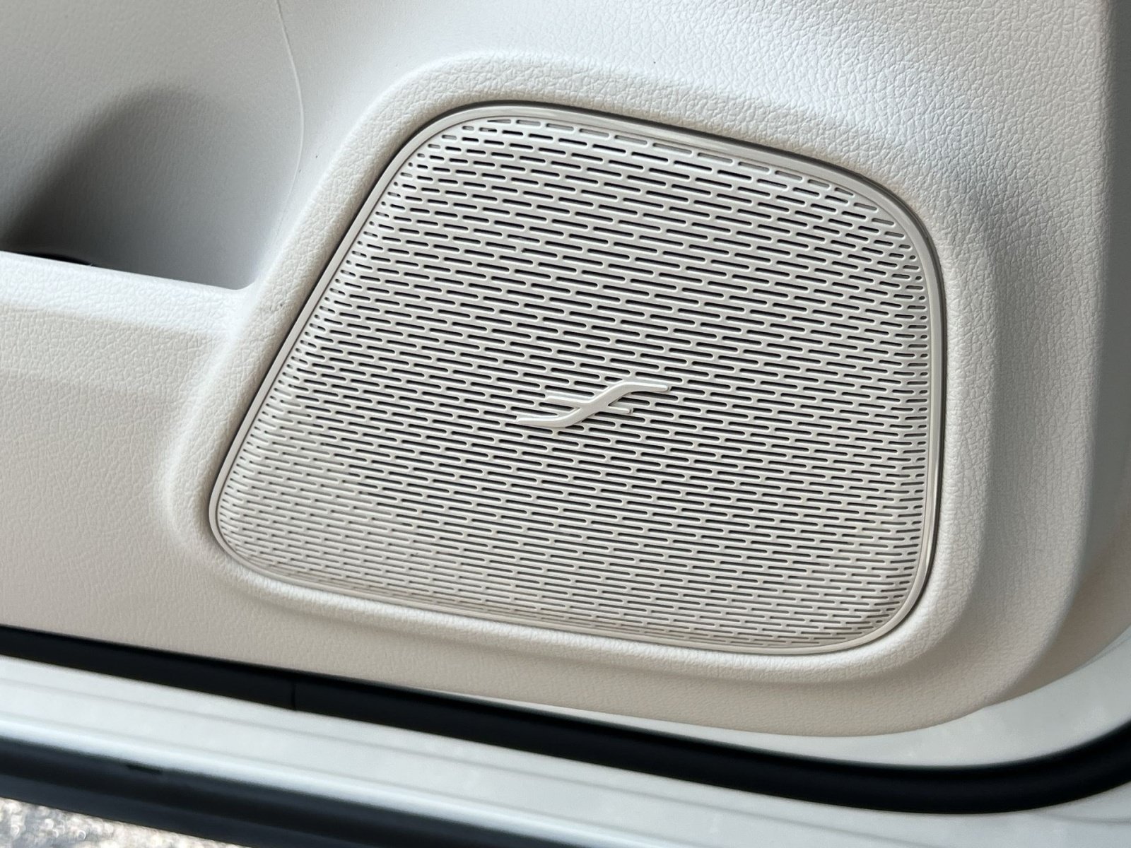 New 2026 Mercedes-Benz GLA 250 4MATIC image 41
