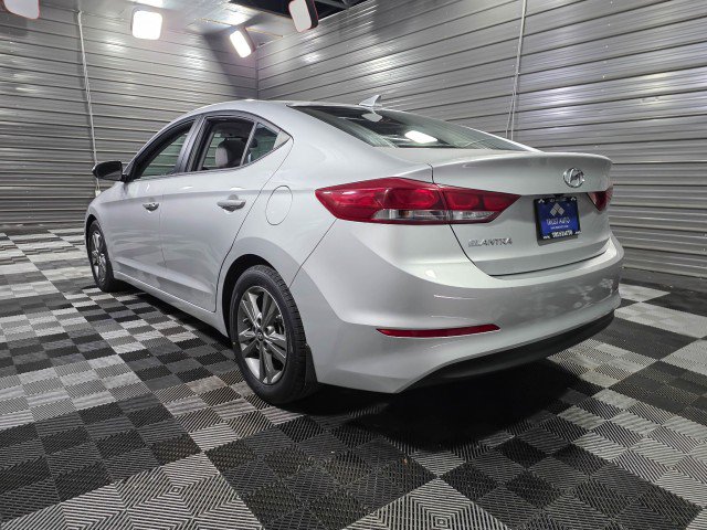 Used 2018 Hyundai Elantra Value Edition FWD image 7