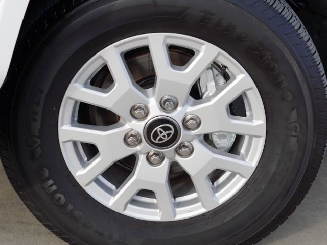 Certified 2024 Toyota Tacoma SR image 11