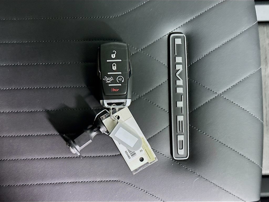 New 2026 RAM 3500 Limited AWD/4WD image 20