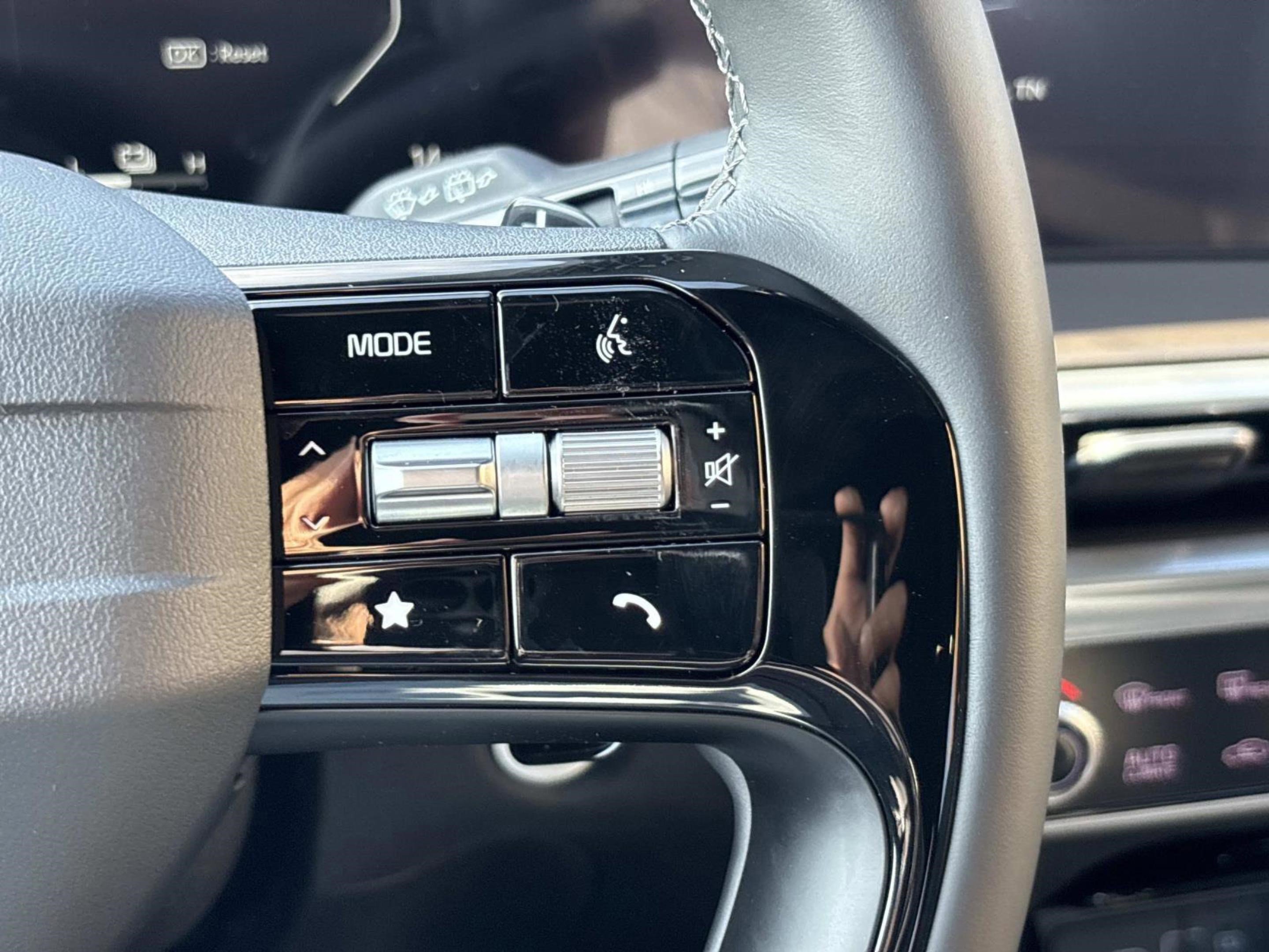 New 2026 Kia Sorento SX Prestige image 27