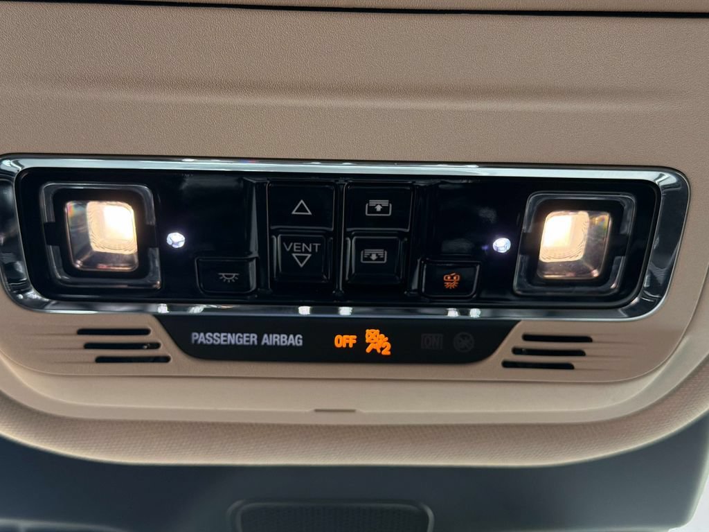 Used 2023 Lincoln Aviator AWD w/ Premium Package image 35