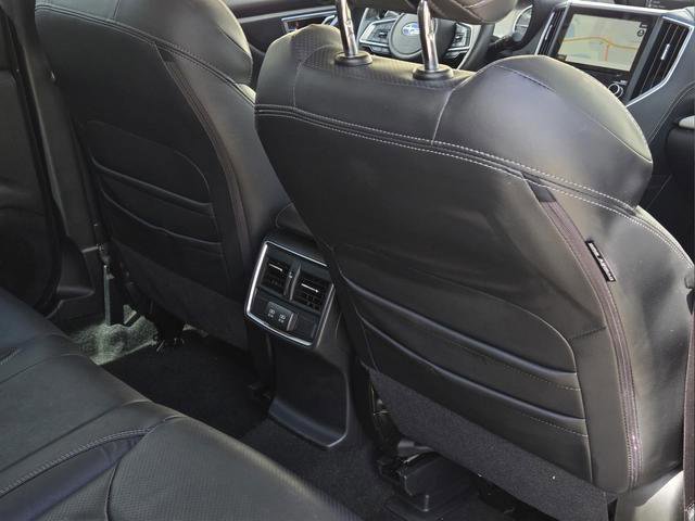 Used 2023 Subaru Forester Limited AWD/4WD image 9