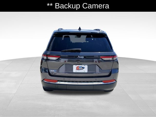 Used 2023 Jeep Grand Cherokee 4WD 4xe image 4
