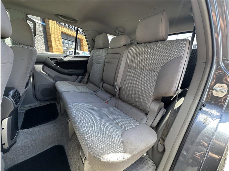 Used 2007 Toyota 4Runner SR5 AWD/4WD image 15