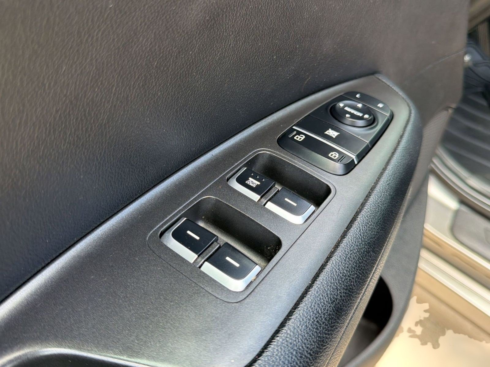 Used 2018 Kia Optima LX FWD image 27