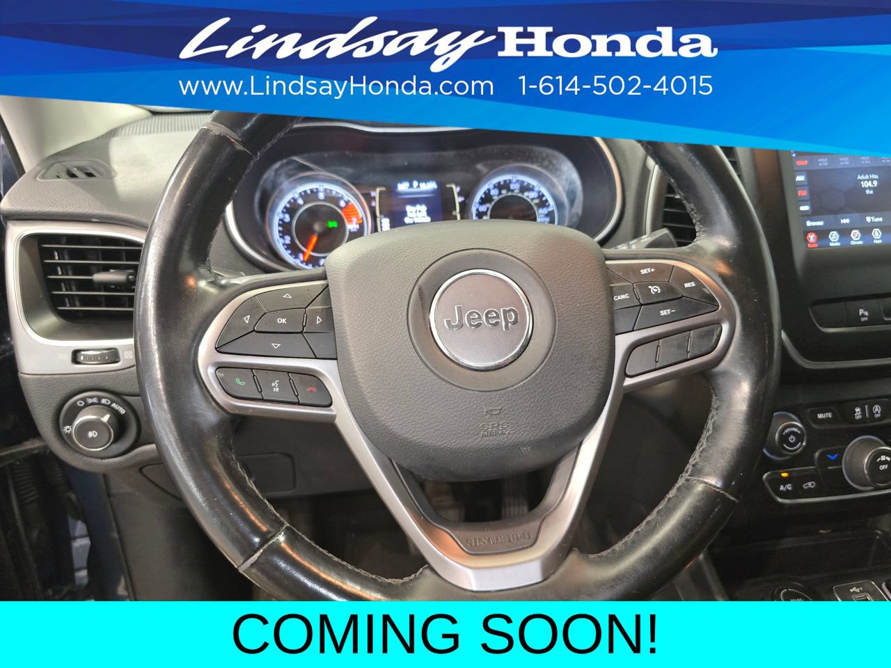 Used 2020 Jeep Cherokee Latitude Plus w/ Cold Weather Group AWD/4WD image 18