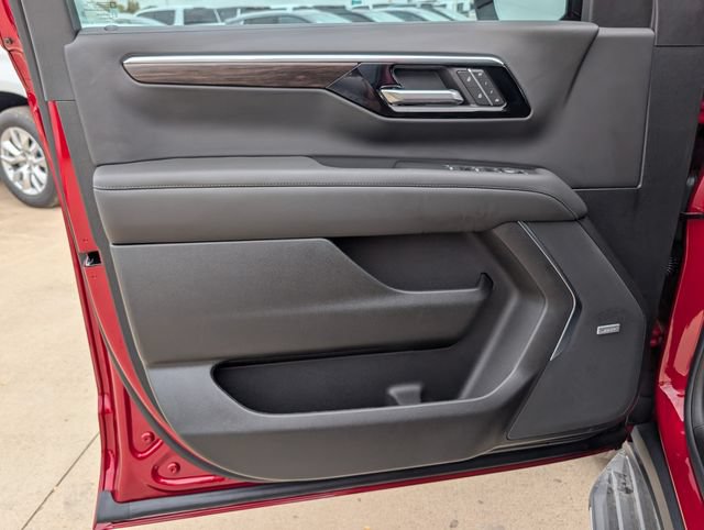 New 2026 Chevrolet Tahoe LT w/ Comfort Package RWD image 13
