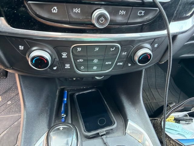 Used 2019 Chevrolet Traverse Premier w/ Redline Edition AWD/4WD image 8