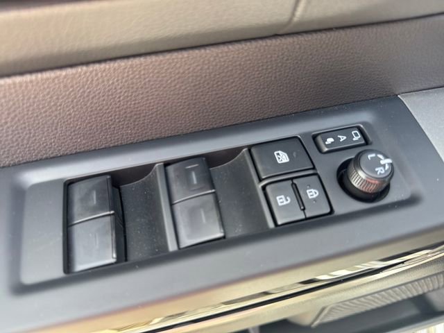Used 2026 Toyota Tundra Limited w/ Power Package RWD image 17