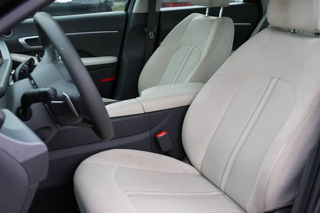 Used 2024 Hyundai Sonata SEL FWD image 5