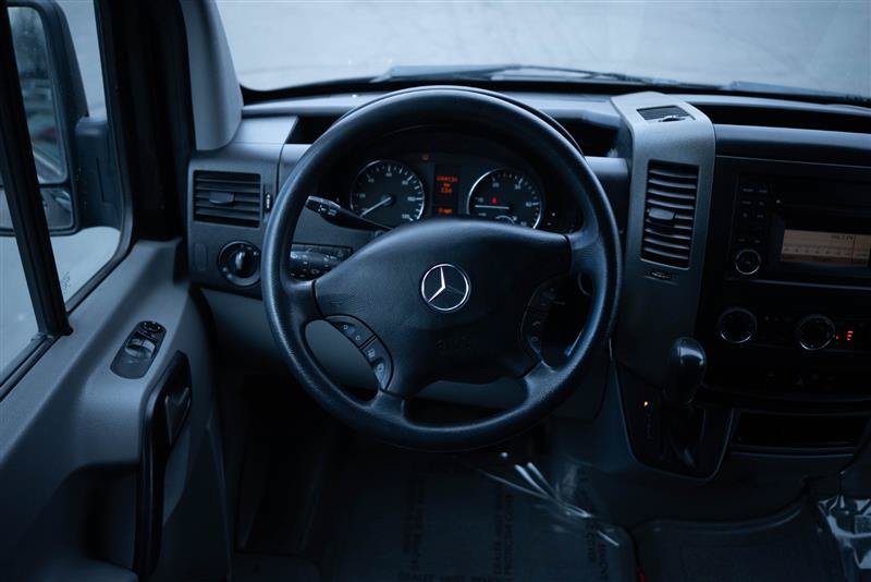 Used 2013 Mercedes-Benz Sprinter 2500 image 14