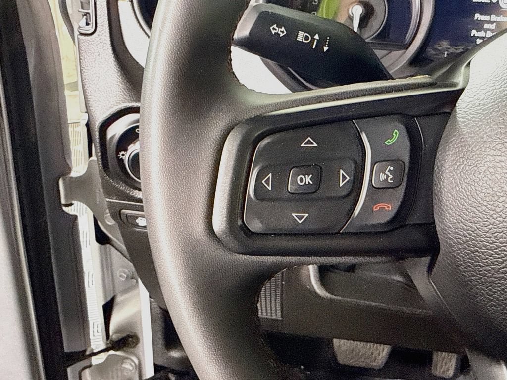 Used 2024 Jeep Wrangler Unlimited AWD/4WD image 19