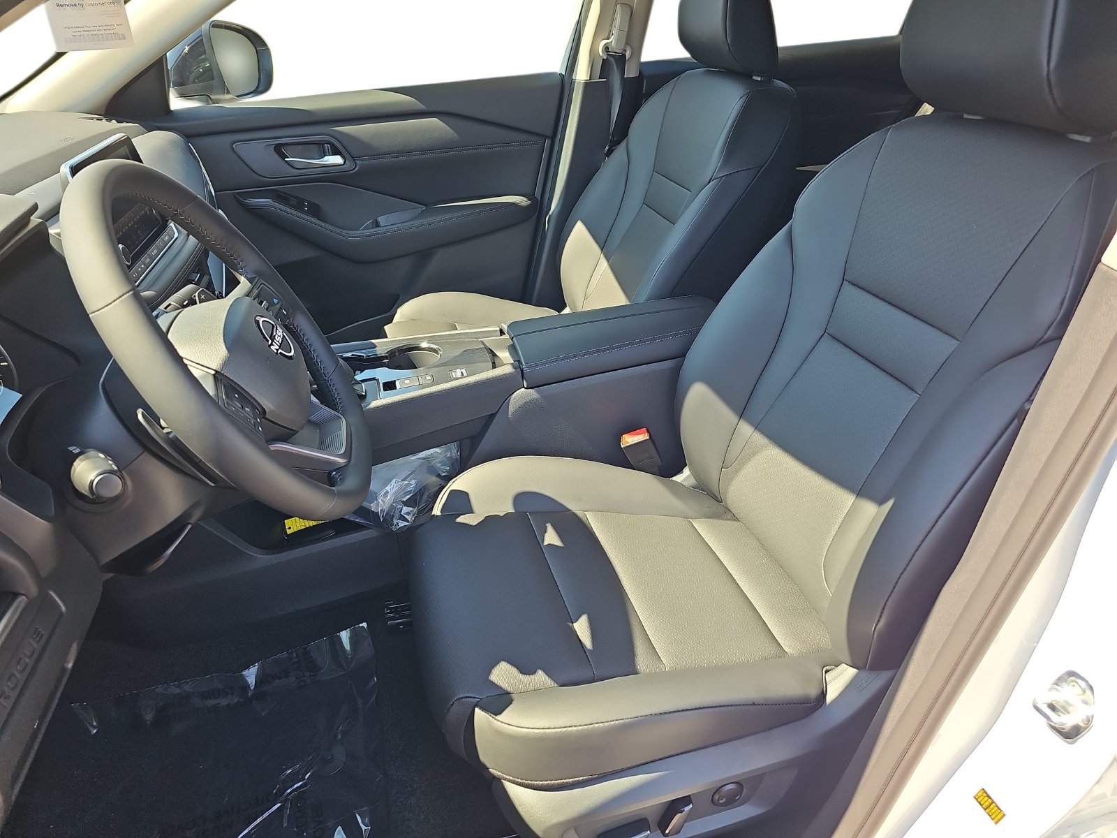 New 2027 Nissan Rogue Dark Armor FWD image 14