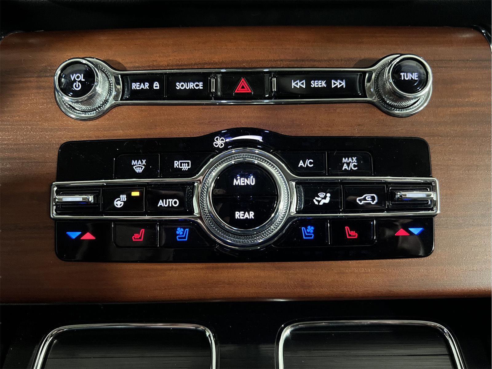 Used 2021 Lincoln Aviator Grand Touring w/ Equipment Group 302A image 24