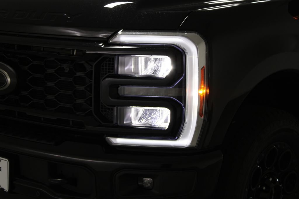 New 2025 Ford F250 Lariat w/ Lariat Ultimate Package image 59