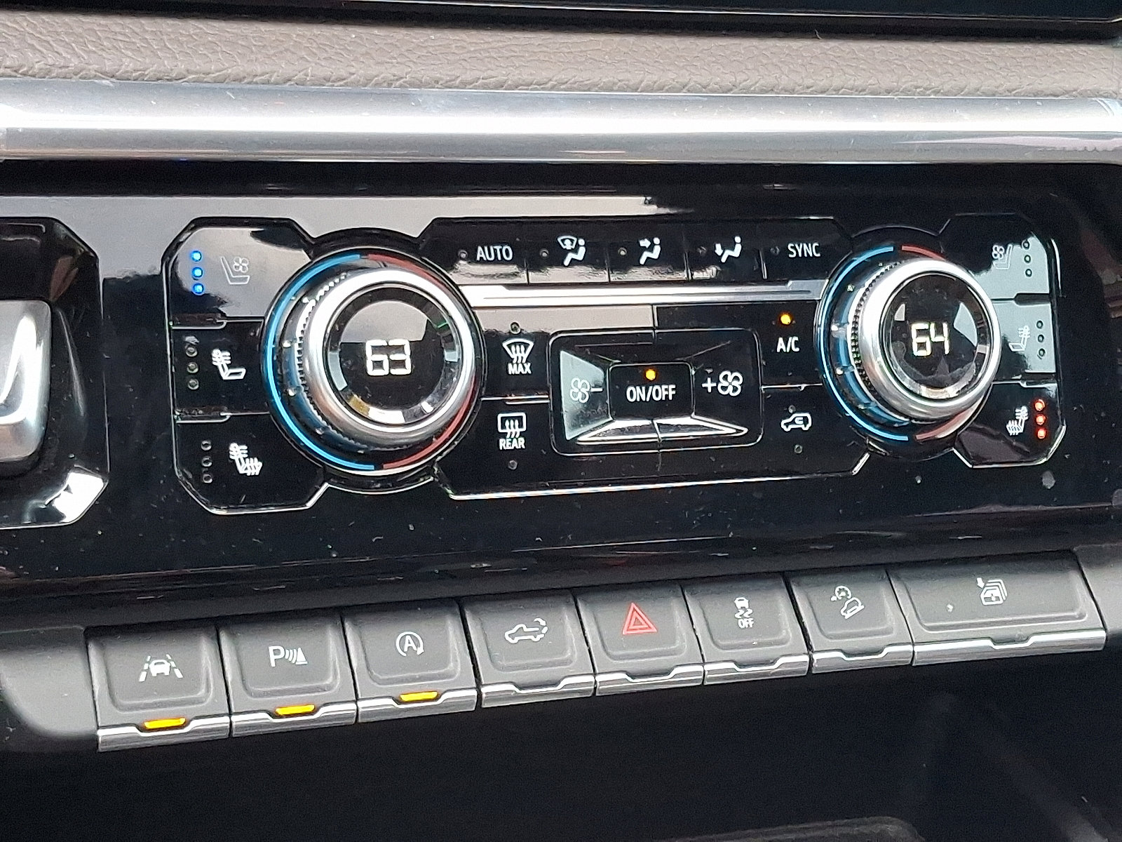 Used 2023 GMC Sierra 1500 Denali w/ Denali Reserve Package image 19