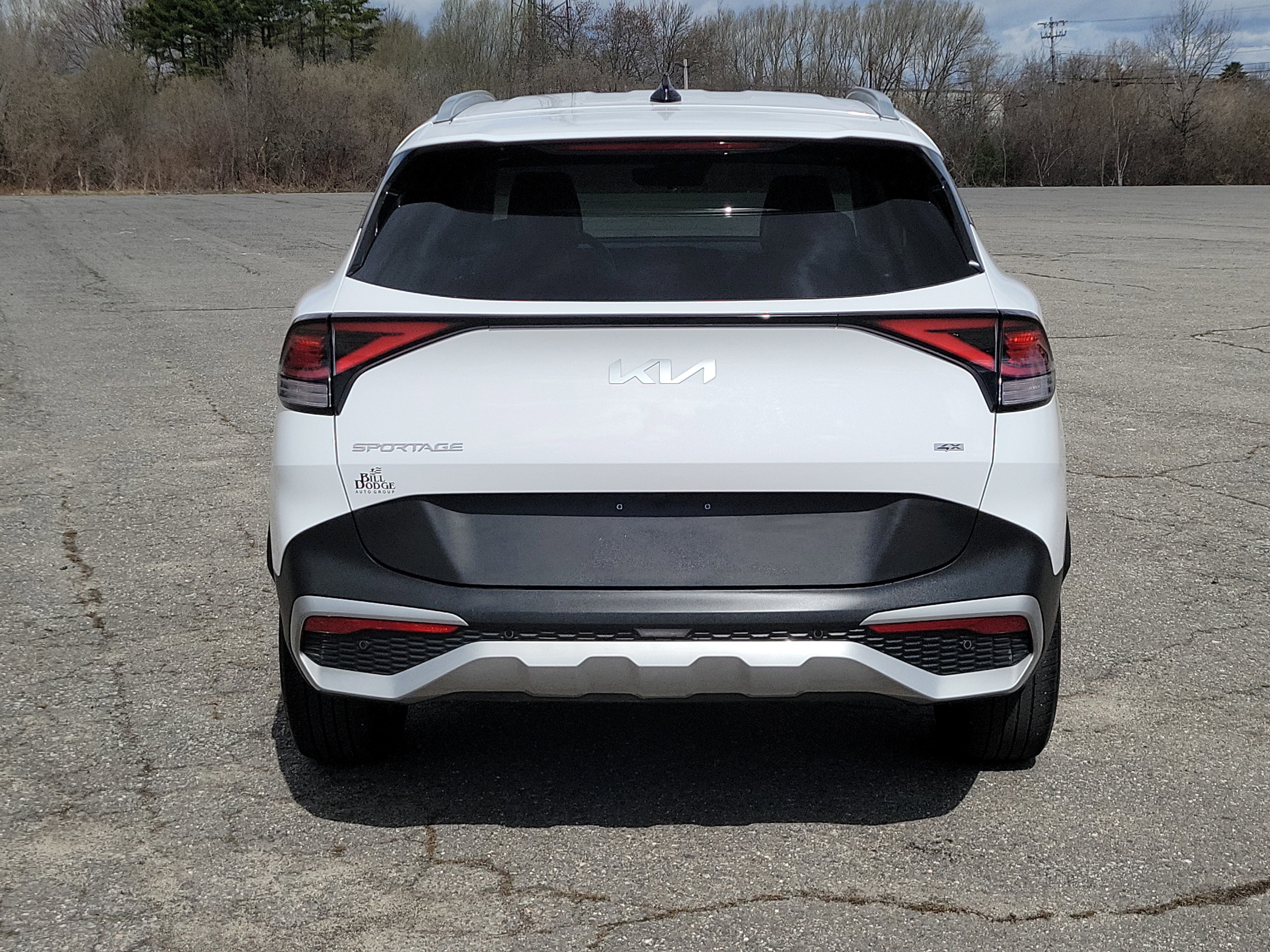 Used 2023 Kia Sportage EX AWD/4WD image 6