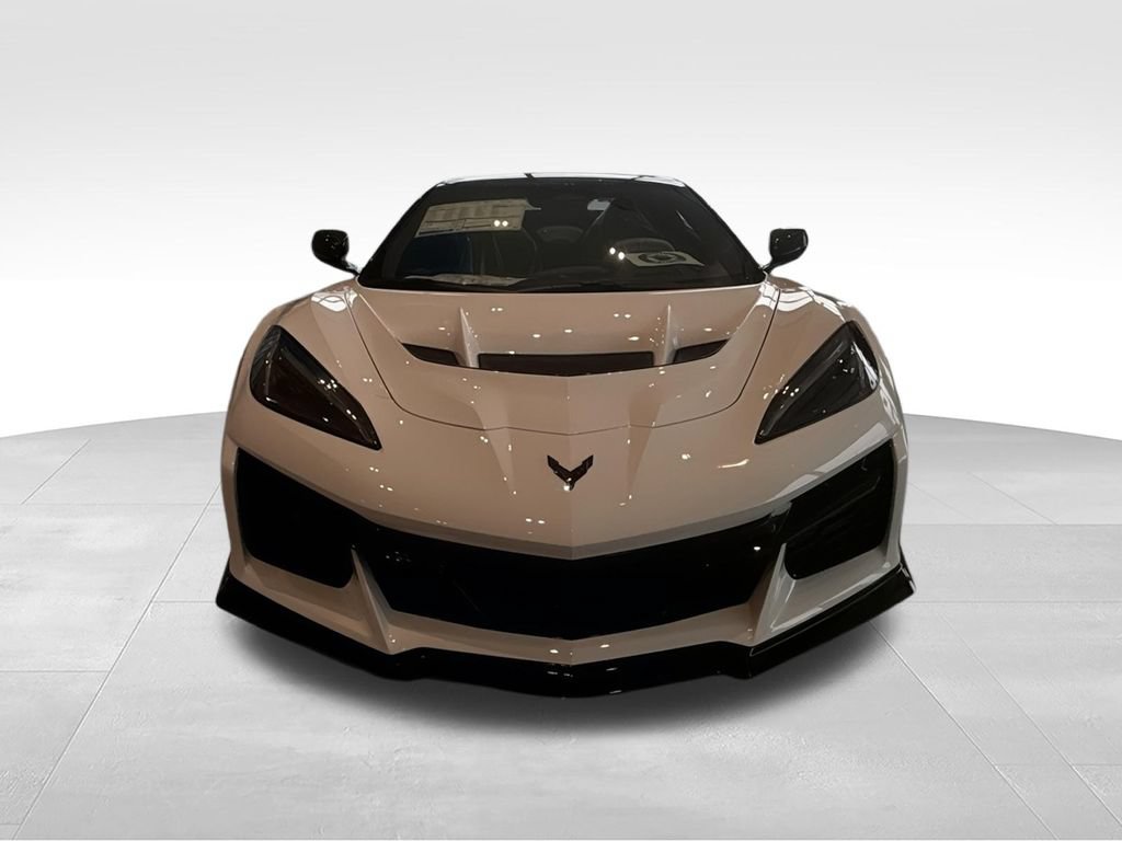 Used 2025 Chevrolet Corvette ZR1 w/ Stealth Interior Trim Package RWD image 3