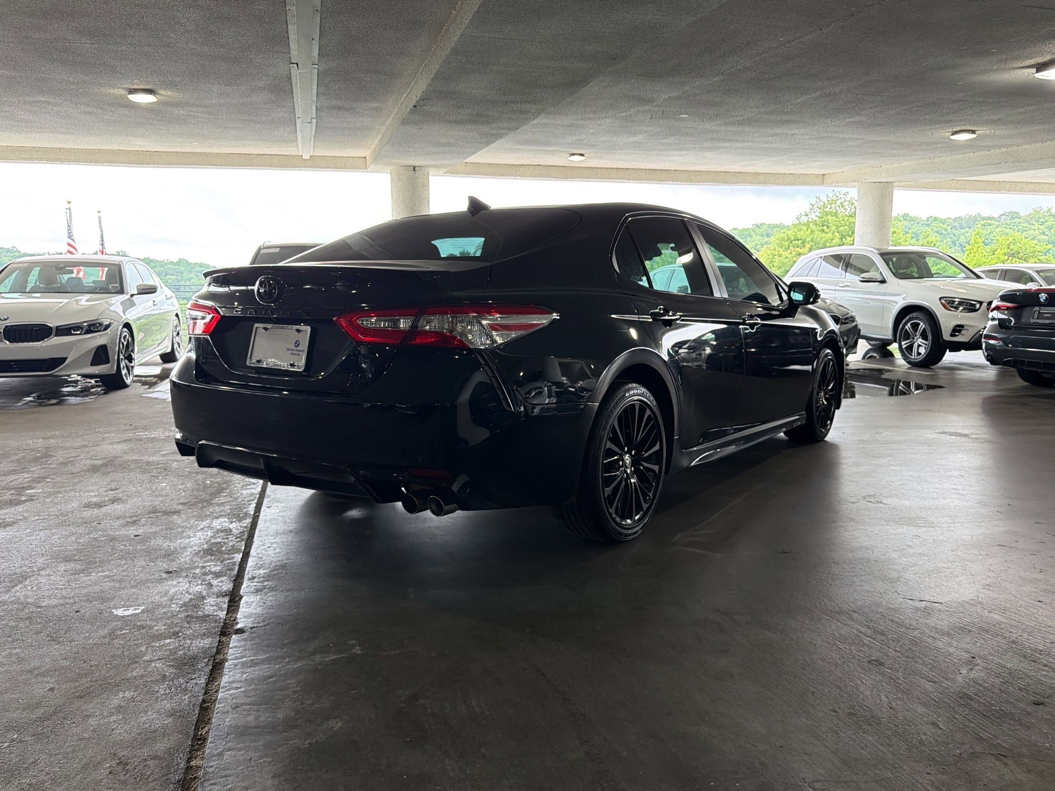 Used 2020 Toyota Camry SE AWD/4WD image 8