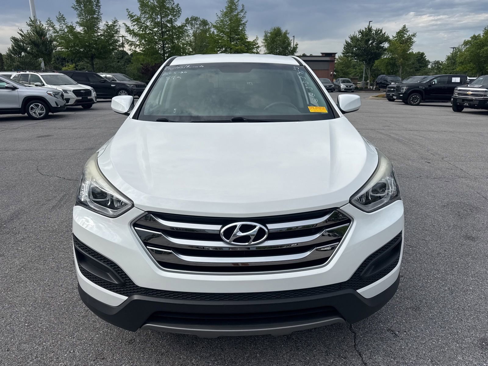 Used 2016 Hyundai Santa Fe Sport FWD image 2