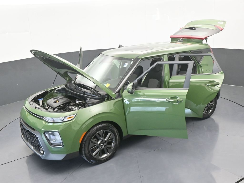 Used 2022 Kia Soul EX image 64