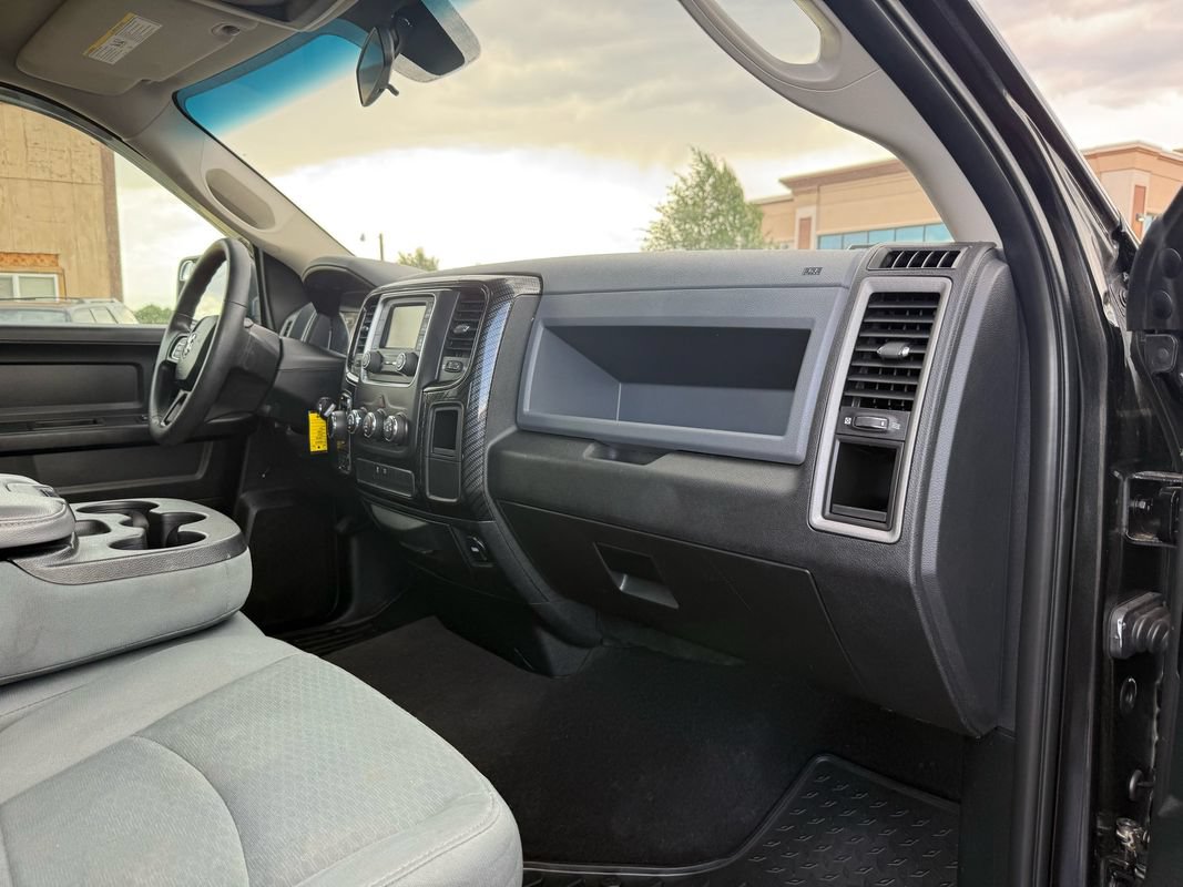 Used 2018 RAM 1500 Express w/ Express Value Package AWD/4WD image 30