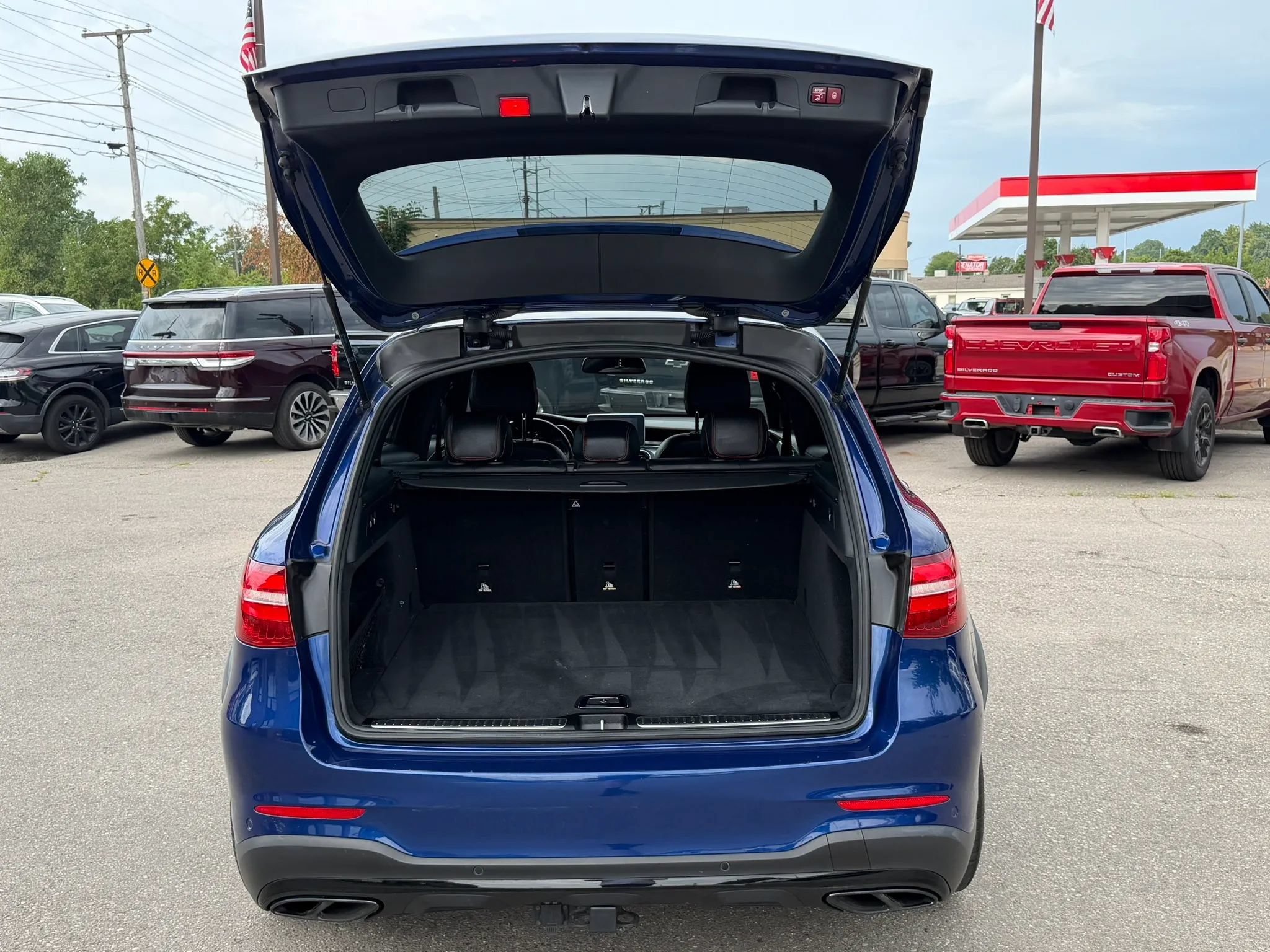 Used 2019 Mercedes-Benz GLC 43 AMG 4MATIC image 14