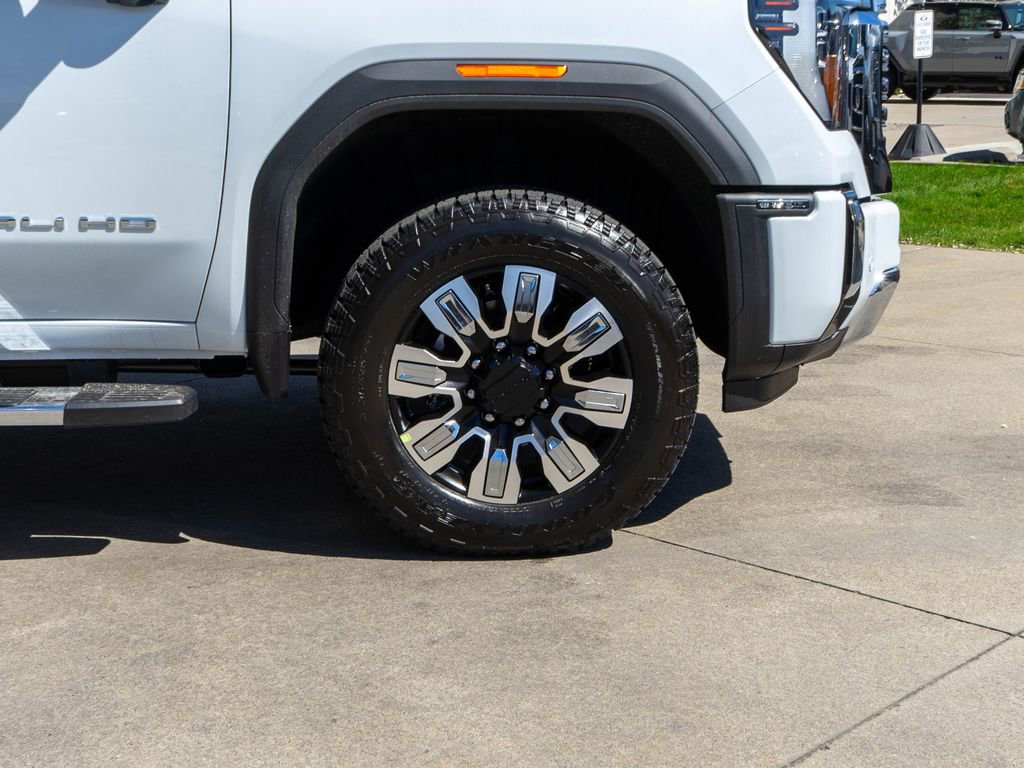 New 2026 GMC Sierra 3500 Denali w/ Denali Reserve Package AWD/4WD image 36