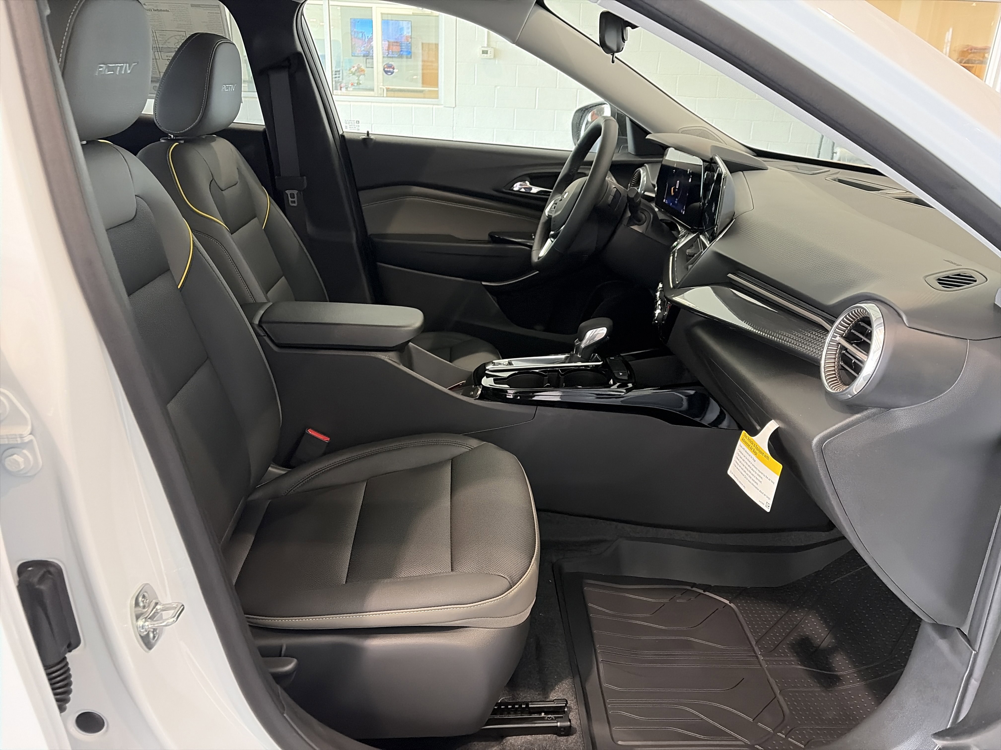 New 2026 Chevrolet Trax ACTIV w/ Driver Confidence Package image 13