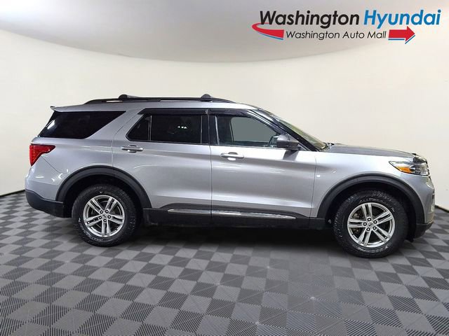 Used 2021 Ford Explorer XLT w/ Class III Trailer Tow Package image 7
