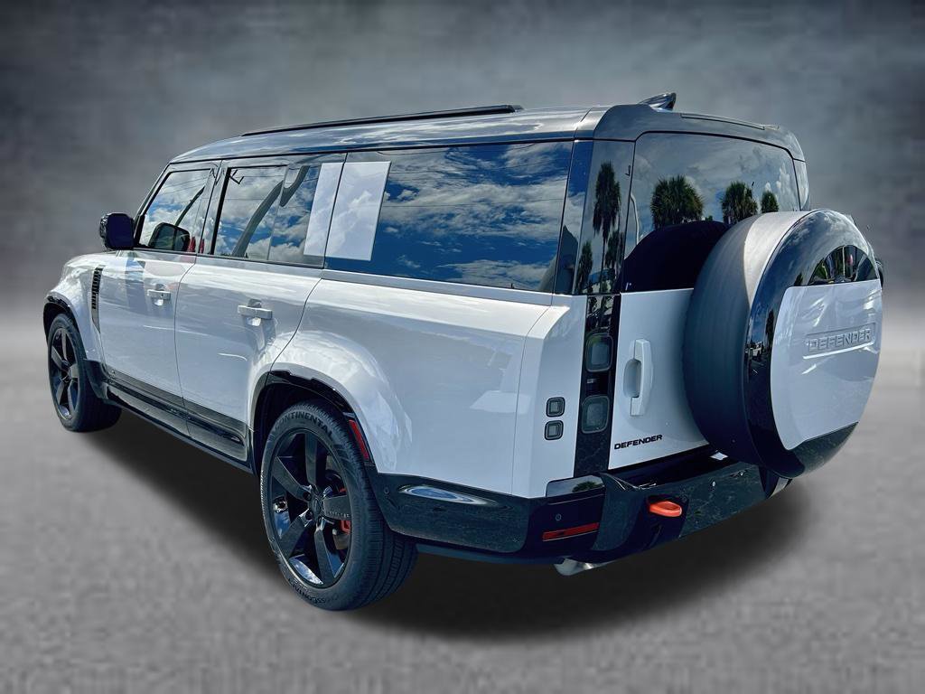 Used 2026 Land Rover Defender 130 X AWD/4WD image 7