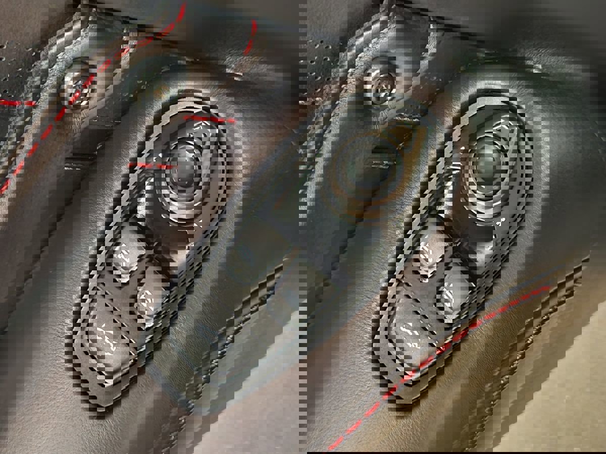 Used 2023 Aston Martin V12 Vantage image 58