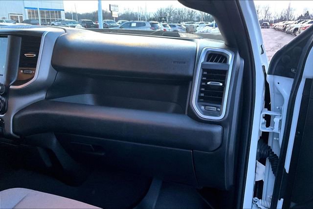 Used 2022 RAM 3500 Big Horn image 27