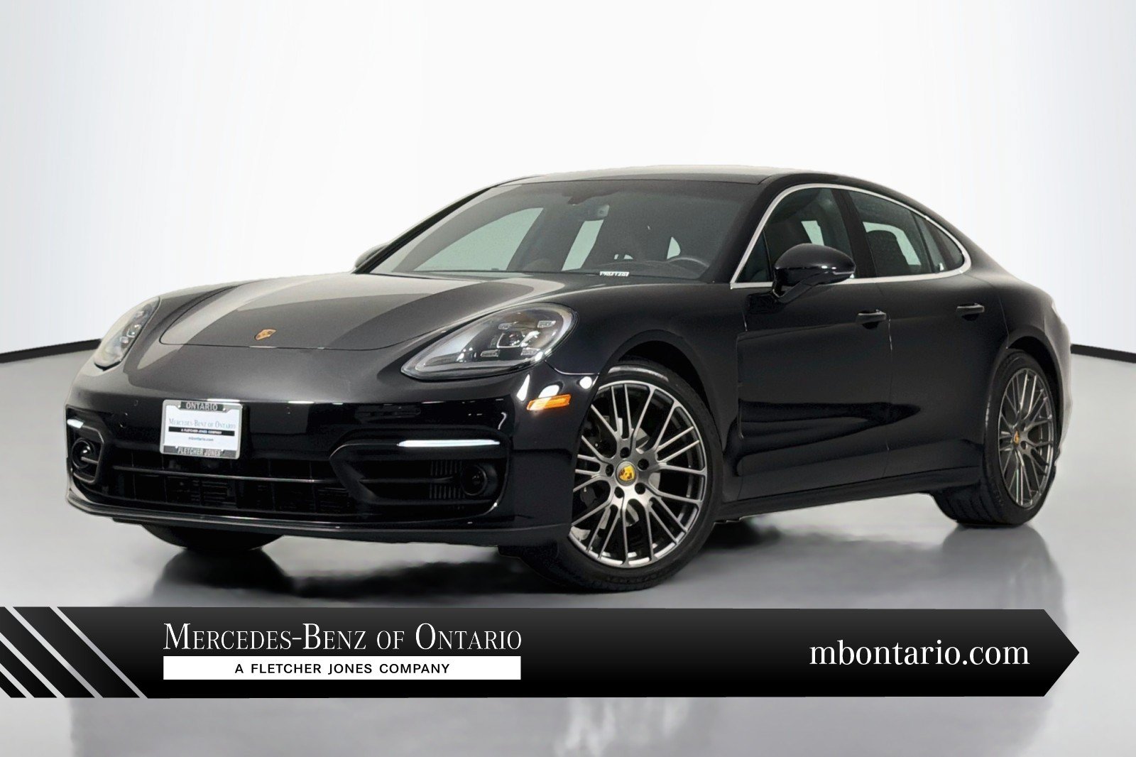Used 2023 Porsche Panamera Platinum Edition RWD image 1