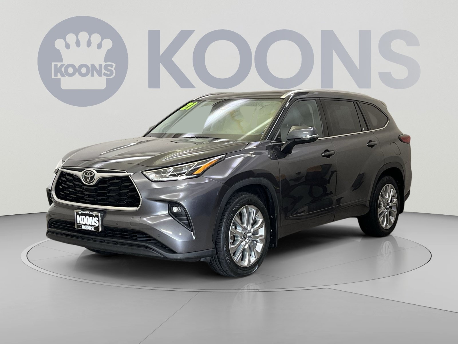 Used 2021 Toyota Highlander Limited AWD/4WD image 4