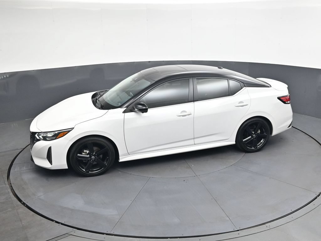 Certified 2024 Nissan Sentra SR w/ SR Premium Package FWD image 40